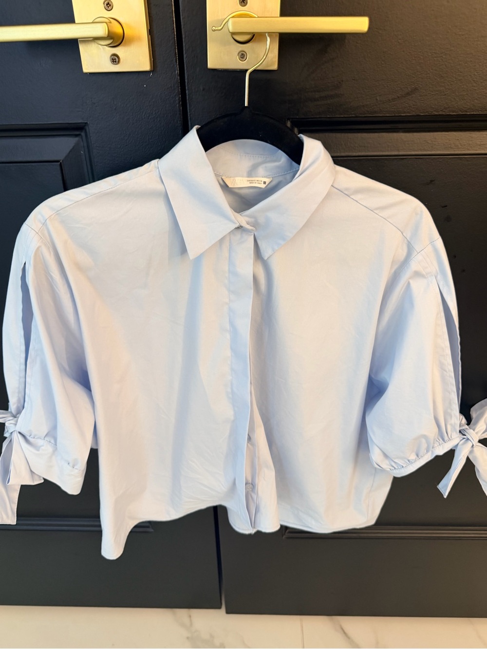 ZARA Light Blue Cropped Button-Front Shirt with Tie Sleeves